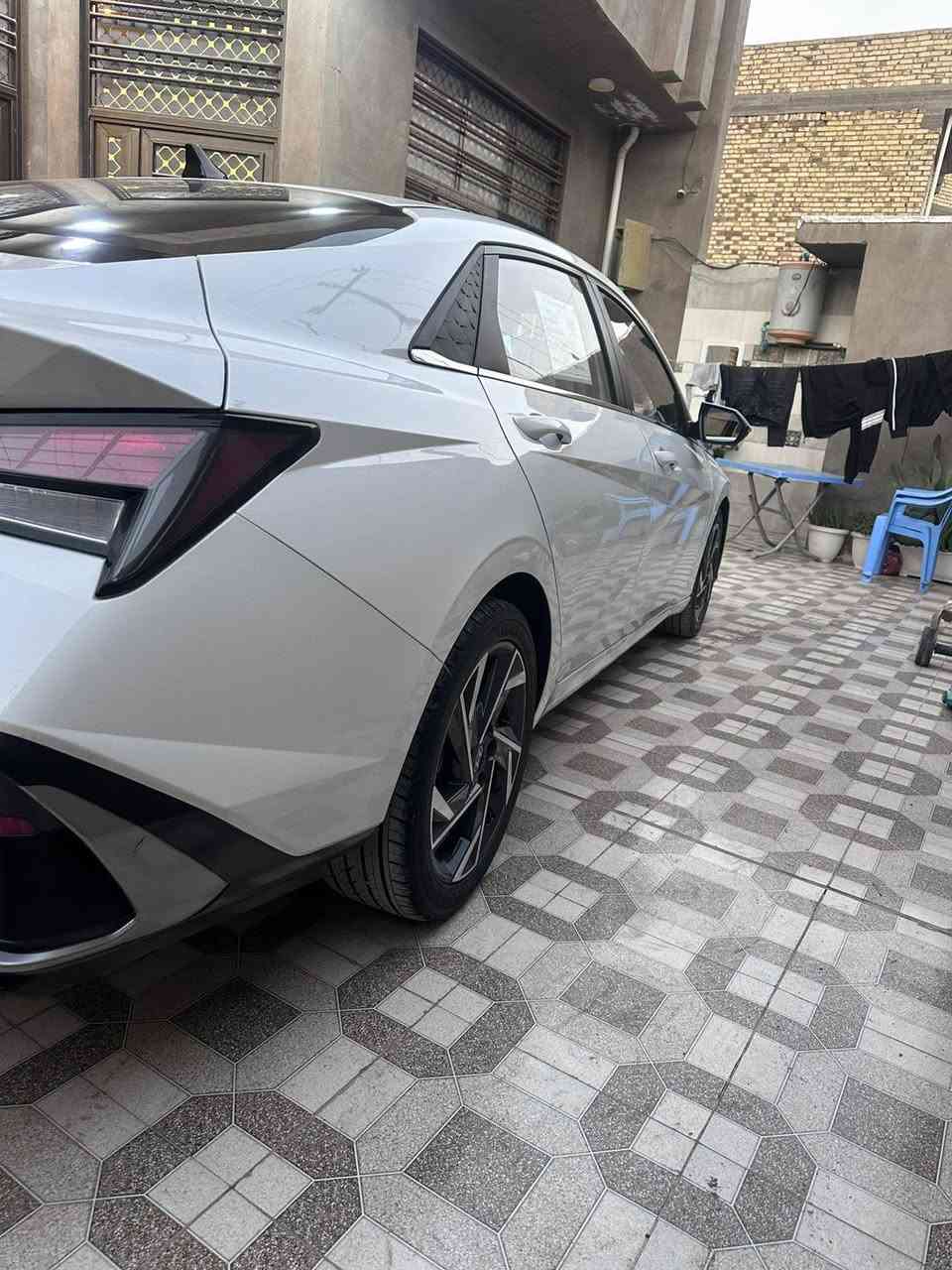 هونداي النتره للبيع موديل ٢٠٢٤
سياره مكفوله كفاله عامه رقم سليمانيه انكليزي
سنوية وهزه جدد وكالة وتحويل مجاني
مواصفات السيارة
،،، محرك ١٦٠٠ دبل نوزل
،،، فتحه
،،، تحكمات بالاستيرن
،،، سايد بريك بصمه
،،،،كشنات جلد كهرباء
،،، هيت كشناات
،،، مري شفط
،،، كاميرا
،،، حساسات خلفيه اماميه
،،، رادارات 
،،، يعني سياره واحد ع واحد فول مواصفات
سعر السياره ١٤٦$
بيها مجال بصيط
مكاني حله شارع ٦٠
للاستفسار ***********
