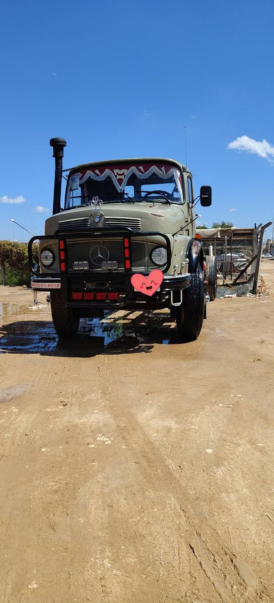 سيارة للبيع قجمه 80 بلاديه شركه مكينه وگير ستندر شاصي خام مكفولة كفالة عامه مكلف بنشر ارقام صاحب سياره
***********
***********
