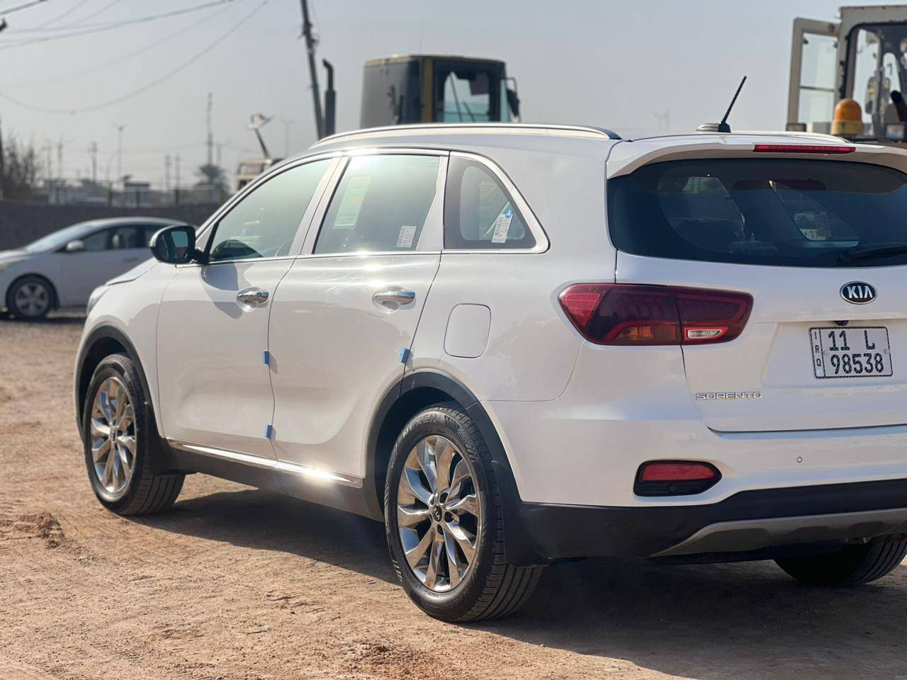 السلام عليكم سورنتو مديل 2020 بنيراما 
مكينه 6V
فول مواصفات رقم بغداد 
سنويه 2031 تحويل مباشر 
مكاني كربلاء 
الاتصال ،
***********
