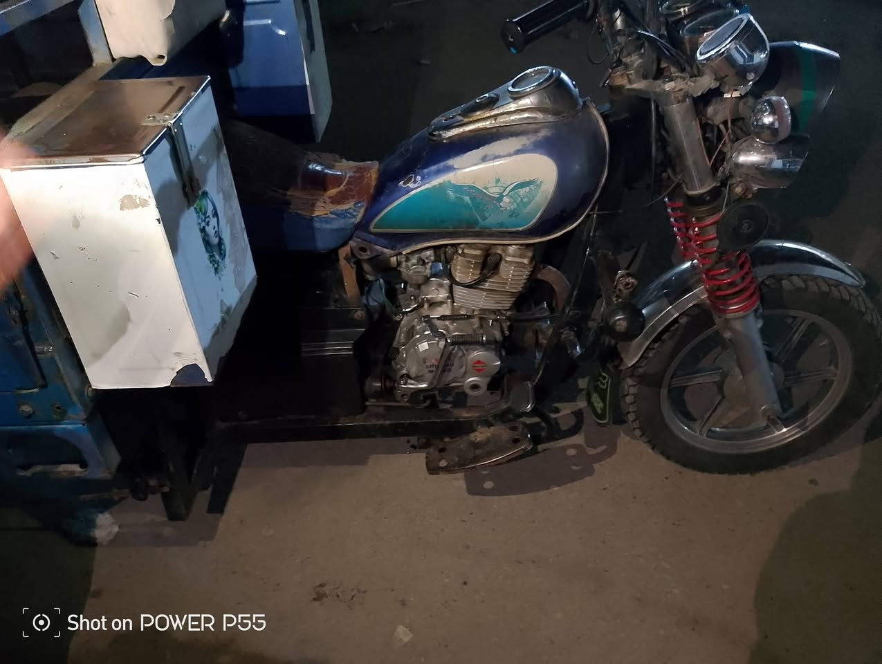 ستوته موديل 19 أوراق اصوليه بيها لحيم بلركبه ستوته كلها شغاله سلف هندر كهربائيات ستوته حلوه السعر 1100 وبيها مجال واسط صويره منطقه التنميه مكلف بلنشر اخوان ***********
