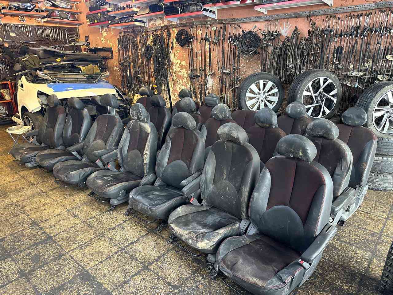 تم وصول حاويه جديده الى شركة ماهر الحجار غرف ريو 2010 برايد 
البيع جمله+مفرد 
يوجد توصيل لجميع محفضات العراق
للتواصل: ***********……‭٠٧٥١ ٨٠٩ ٤٧٦٤‬….. ‭٠٧٧٤ ٤٤٣ ٣١٤٤‬
