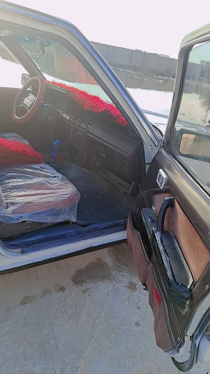 سلام عليكم سوبر موديل ٨٥ رقم انبار مشروع وطني تحويل ثاني يوم وين ما يعجبك راعي سياره يمي جيراني سياره مكفوله من عيب شرعي كير ومكينه ٢ونص كفاله تخم تاير الحداديه جديده  كهربايات فول سنويه صار شهر من منتهيه مكاني قلعة سكر  سعر ٣٥ بيها مجال رقم اتواصل ***********
