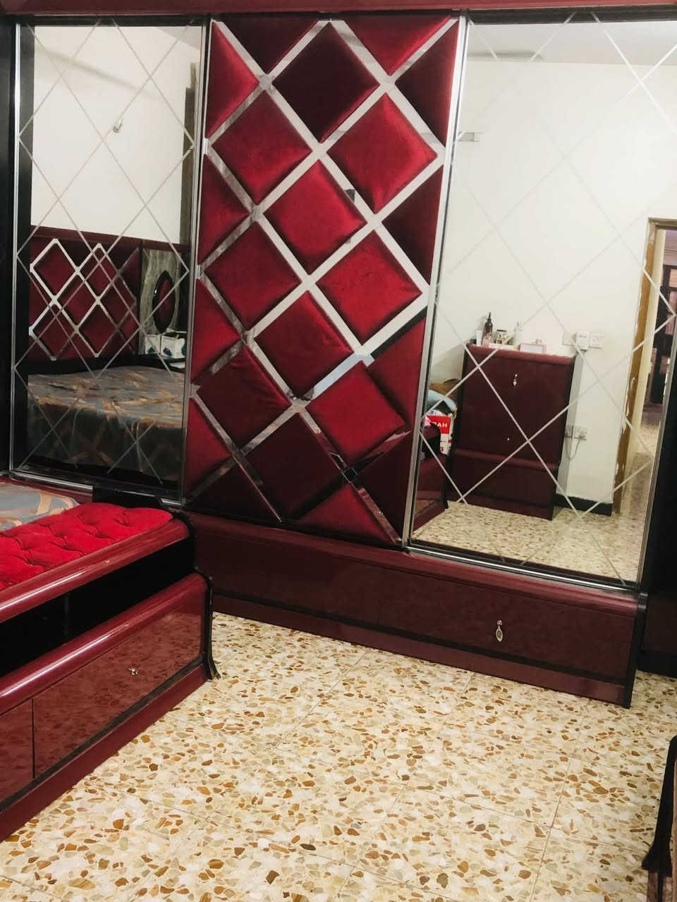 غرفه تركي 9قطع خشب قوي مع الدوشك السعر 400 وبيها مجال العنوان بغداد حي الجهاد


**إذا كنت صاحب هذا الإعلان وتريد حذفه لأي سبب، رجاءا أرسل رسالة إلى الدعم الفني**