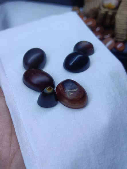 اللهم صل على محمد و ال محمد
سليماني أسود بوية اسود ومشف احمر جهنم
بلاش سعر القطعة 5 الاف ونصيحة اخذهن شلعة لان نوادر 
للتواصل اما خاص واما واتساب على الرقم 
(***********) 
حياكم الله
