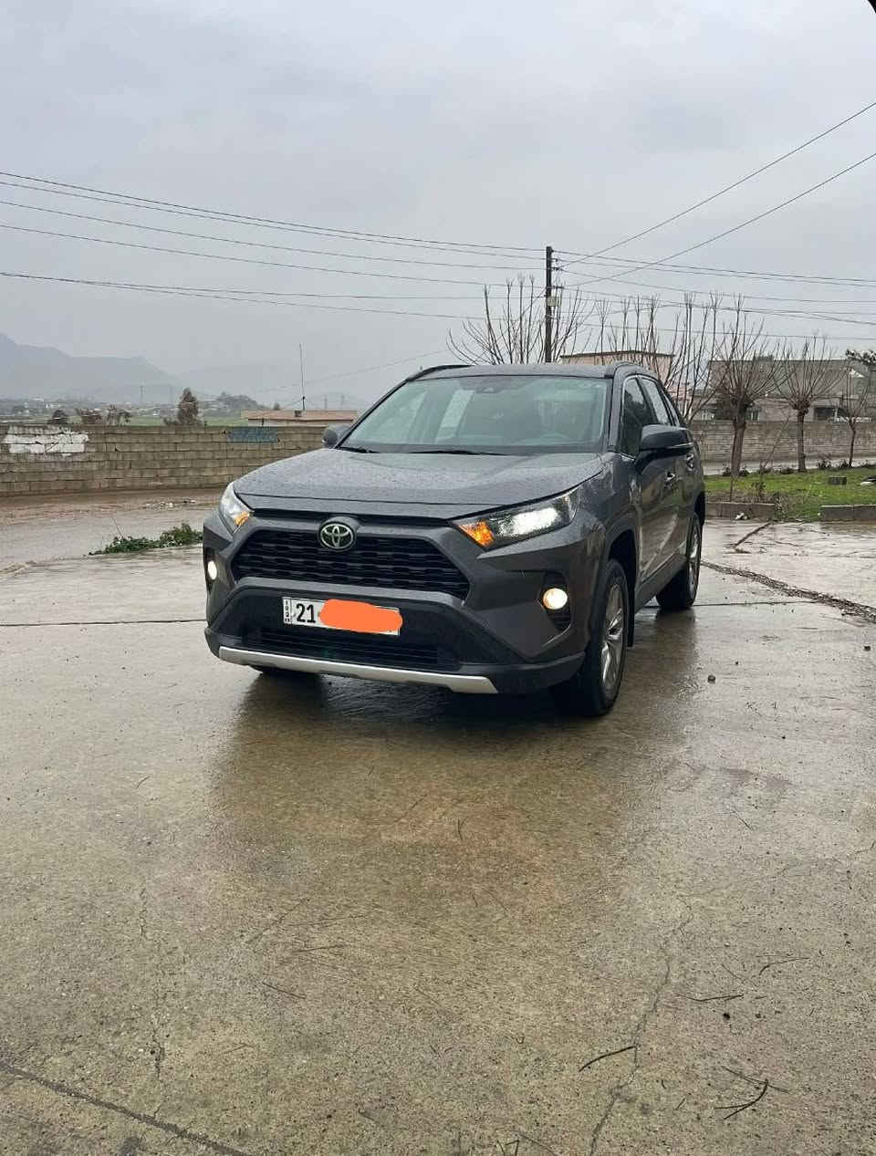 تۆیۆتا ڕاڤ مۆدێل 2021مواصەفاتی LE دەبڵ ئەکسل ئۆتۆستۆپ ڕادار چاملغی دواوەی بۆیاغە لەگەڵ پەڵەیەک لەسنوق بێ ناو گردن هەموگیانی بەشەرتبۆ پەیوەندی کردن.  *********** السليمانية, العراق
