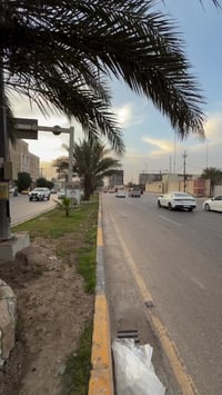 ٣٢٠م • قطعة ركن • قرب مجلس المحافظة