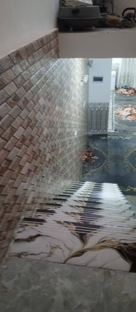 دار للبيع على طريق ابوالجاسم في حي المنتظر المساحة 100م
متكون الدار من :
غرفه نوم
صالة
استقبال 
مطبخ
صحيات داخلية وخارجية
علما أن الدار بناء بلوك صب مسلح
سيراميك جدران أرضية بورسلين

السعر 35 قابل للتفاوض للاستفسار زورونا في مكتبنا الواقع مقابيل جملة القاسم أو الاتصال على الارقام التاليه:
***********ياسر 
‏‪***********‬‏عباس
