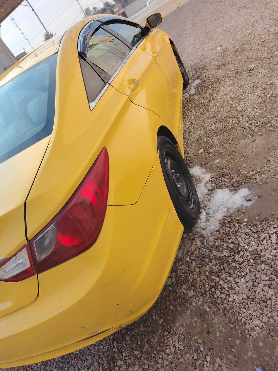 سلام عليكم سوناته للبيع موديل 2011 امريكيه حادثه جاملغ وبنيد السياره ليبل واحد دواخل بيجي مكينه وكير وحداديه عل شرط تبريد شغال تحكم ستيرن جهتين شفتات كير بلستيرن تخم تاير جديد بخاخات وعبوه فيت بم جدد البارحه شادهن باتري جديد سياره ماتخسر عليه ربع خطه بغداد دوانيه جاهزه خط وبحث مصفره +بيه بطايق بغداد +الدوانيه غرامات (السعر 95 وبيه مجال كلش قليل مراوس مارواس بلقصد مابيع ولا مده عتذر واتساب او تصال ***********
