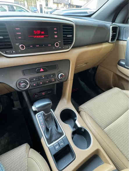 سبورتج 2020 
وارد خليجي 
حساس امامي خلفي 
كروس مثبت سرعه 
درايڤ مود 
كشافات 
كروس مثبت سرعه 
***********
*********** بغداد
