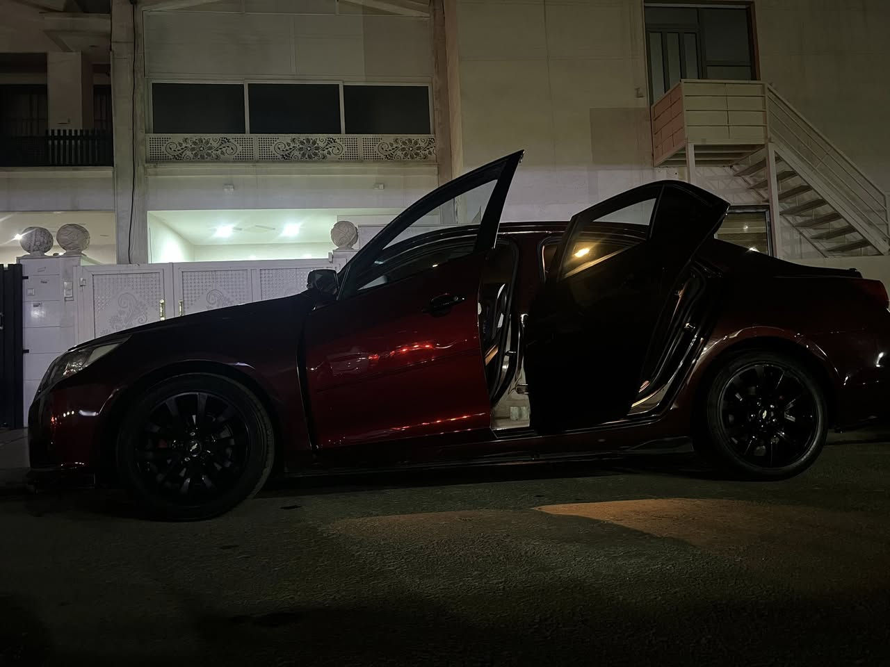 سلام علیکم  بیع او مراس

مالیبو  المقدس 🫡 

مودیل 2015 😍
سیارە فوووول مواسفات  LT2 Plus 🫡✅

حبایب سیارة کیر و محرک مکفوول شرط ١٠٠ استا ب کیس ✅ ما بها لا صرف و لا بخار ✅

مکینە 2.5 تنفس طبیعی کلش قوی والکیر 6 سرعات  و عادی اوتو 🥶

حتی  جیک انجن طافی یعنی مکینة علا وظع شرکة 🫡😍

شغال ✅ 

صقف سلاید. ✅

دبل جامات ✅ العزل مالتها رهیب ✅

ویل 18 بلادی سبورت ✅

لایت عدس و بلاجکتور  ✅

ساید بریک سبورت ✅

کشن جلد اسود تدفأ 🥵

داخل اسود کلش نظیف 🫥

دشبل لید بلادی😍

شاشە و قاصە ❤️‍🔥 بلوتوث AUX USB 

تبرید ثلج 🥶 ع سویج  و تبرید قطعتین 😍😍 

تراکشن  کروز کونترول 😍

نظام اوتو ستوپ 🫡🥲

بلاک توپ 🥵😑

کشن سایق و سکن هیتر 🥵

سستم صماعات رهیب بها ٩ صماعات آمپلی فایر  براند pioneer اصلی وکالة 🫡😍

ب نسبة صبغ ٢ قطعە کلیر ٢ قطعە صبغ  یعنی ٤ قطعە 😁 بدوون شانسی بدون دواخل ✅

ب نسبة ایرباک بس ستیرن 😟 

شرط تحویل ثانی یوم 😁✅

حبایب ذکرت کل مواسفات صبغ و کلشی  👌🏻
والباقی سعر  راید 93$  مجال جدا بصیط واللە رخیس 
ما تلگا بهای المواسفات و الهای سعر انت براحتک 😍😁
0782 481 7599 - WhatsApp 
0750 281 7599
