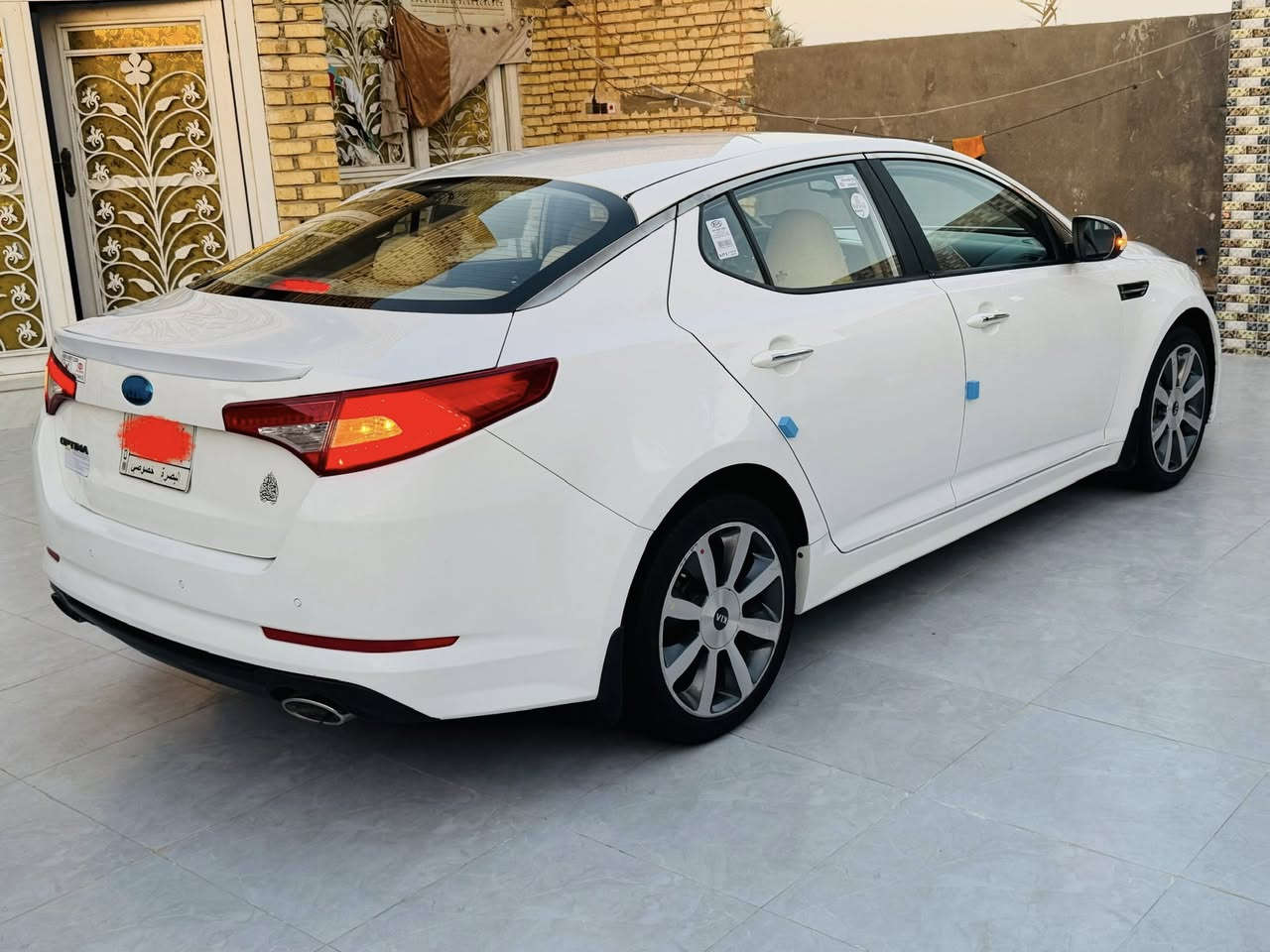 اللهم صل على محمد وال محمد
السلام عليكم رمضان كريم 
كيا أوبتيما موديل 2013 خليجي 
فول مواصفات 1 على 1 قماره حديد 
بيه بارد بلبنيد ومقسم 
كفاله تبديل وصبغ محرك 2400 
شرط ما مفتوح مواصفات بصمه تشغل بصمه ابواب كشنات جلد بلاد 
شاشه كامره بلمرايه شفتات بلستيرن 
لد امامي وخلفي تبريد خلفي يدات نكيل داخل والخارج حساس خلفي 
مرايات شفط شاره بلمرايه ويل كب كروم محرك 2400 دوش شرط ما مفتوح بيه برغي رقم بصره مشروع وطني سنويه جديده لغايه 2029 
السعر 130 مكان السياره الناصريه 
الشراي يتصل ***********
