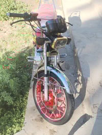 سيفان ٢٤ • ٦٢٥سي سي • أوراق