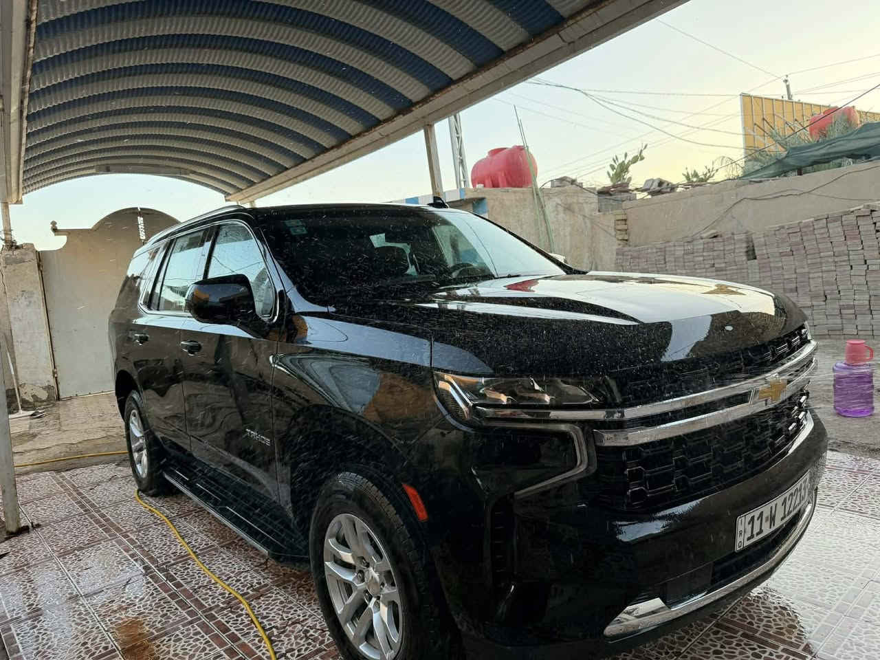 ⸻
تاهو شفروليه LT وكالة المنصور

السيارة وكالة نظيفة

ما بيها أي حادث نهائيًا

مغلفة BBF

اني ثاني شخص جانيها

ماشيـة 57 ألف فقط

المواصفات:

 • مكينة 8 سلندر

 • قير أوتوماتيك

 • دفع رباعي

 • 3 أنظمة قيادة

 • كراسي جلد

 • كراسي أمامية تدفئة

 • كرسي السائق كهرباء

 • ستيرن تدفئة

 • شاشة كبيرة

 • كاميرا خلفية

 • حساسات

 • تشغيل عن بُعد

 • توقف ذاتي

 • إطفاء ذاتي

 • نظام سبورت + إيكو

 • لايتات LED

 • جناطة كهرباء

 • دعامات جانبية

 • رنقات وكالة

السيارة جاهزة للفحص بأي مكان

السعر 54900$

📍 المكان: (الكوت)

📞 للاستفسار واتساب أو اتصال: (***********)
