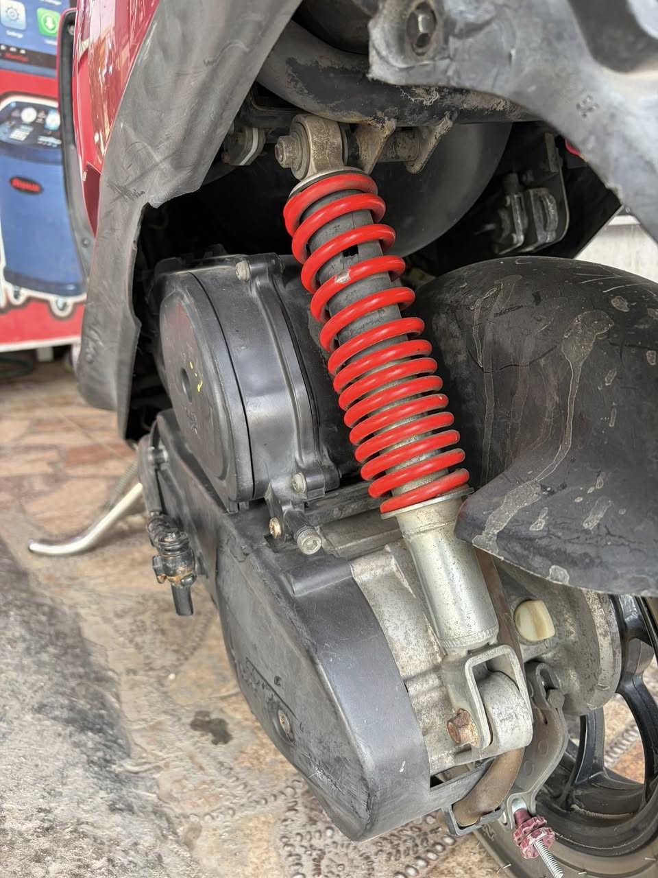 ماكس 120  للبيع  جيب فيتر وفحص مكينه مامفتوح بيه برغي دراجه مال رمبه        مكاني سيديه ***********
