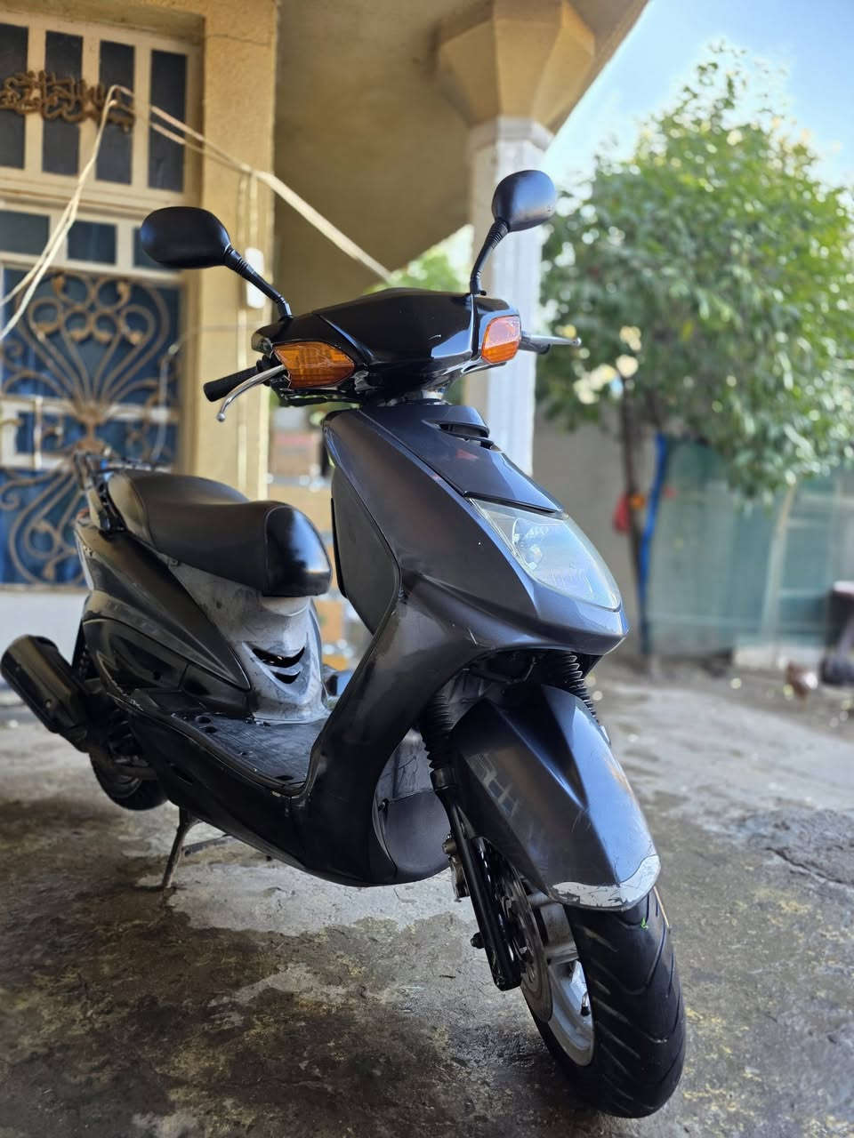 سلام عليكم شباب رحمه لاولديك أقره كلشي قبل لا تتصل
سكنس نثيه ياباني مو صيني 🩶🩶ترهم بيع ومراوس بفاز أو فورزه نضيفه ونطي فرق معقول
دراجه من ألتاير للتاير بلاد كلشي شغال سرعه110نضيفه بمعنه ألكلمه ممشاها 30ألف شراي يتصل أو يراسلني واتساب مازنجر مغلق لاتراسل تحياتي للجميع
هـ***********
