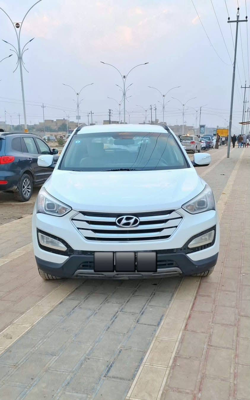 سلام عليكم سنتافي 2014 بيه فقط شبر صبغ بالجاملغ الامامي والبنيد انفتح والسيارة تمشي فقط النرماده مصلحة والباقي مكفولة مكينة 6 السيارة حلوه وجاهزة السعر185 مكاني بصرة زبير الاتصال ***********
