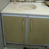 خزانة • نجف • ٥٥