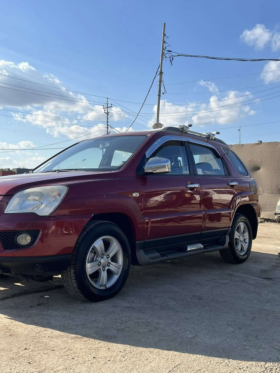 السلام عليكم ورحمة الله وبركاته…
كيا سبورتج 2009 رقم بابل بأسمي السياره 
السياره مكفوله كفاله عامه 
المواصفات 
تدفئة كشنات
حساسات خلفية
كامرة خلفية 
شاشة اندوريد 
مكينة 2000 دوش المرغوب❤️

مكاني بابل..
السعر 125$
تلفوني ***********
