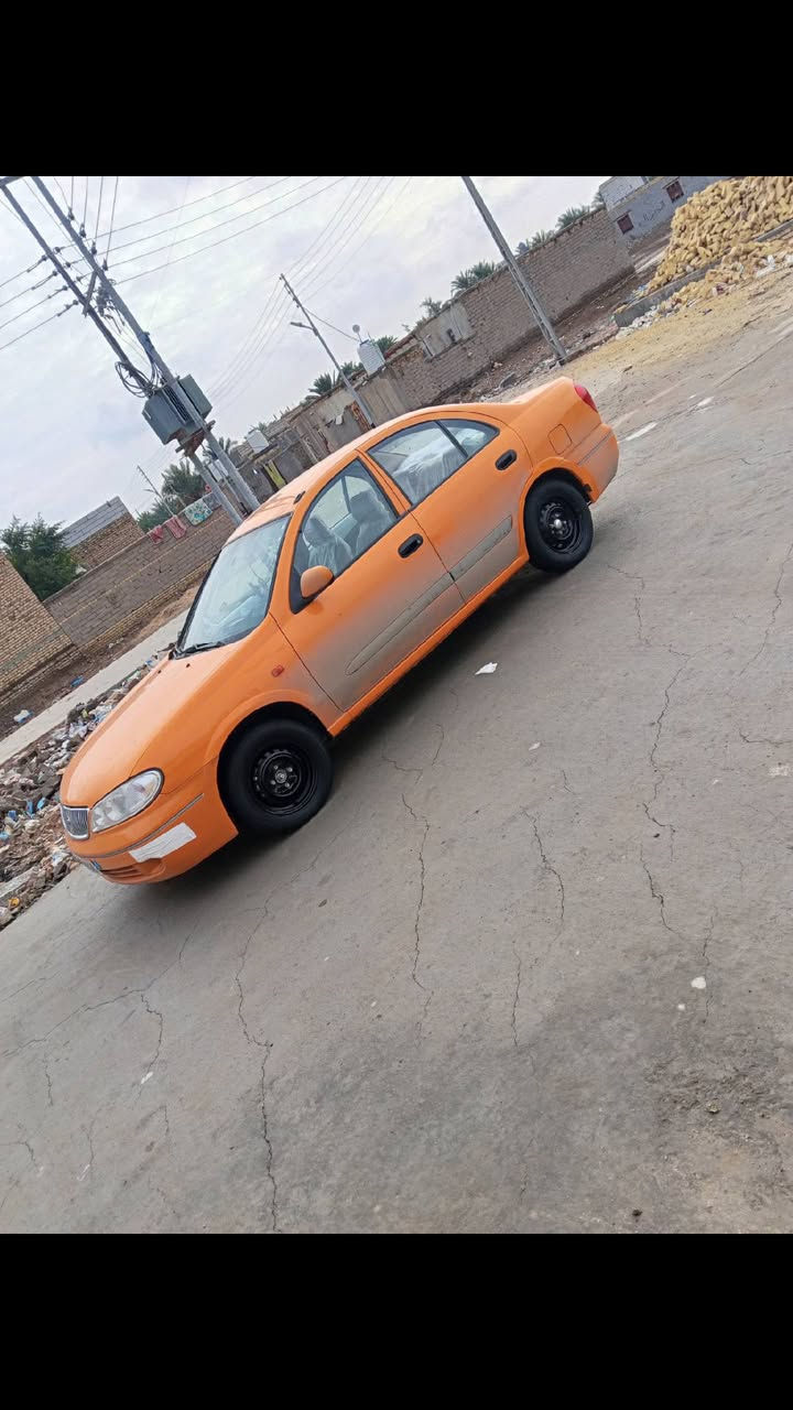 سلام عليكم نيسان سني 2009  يباني الون ابيض ومصبوخه تكسي تبريد ثلج  حدديه جديده اممي خلفي تخم تير جديد كير ومكينه التبخير وله تنقيص   السعر 85 وبيه مجال مكني ناصريه ***********
