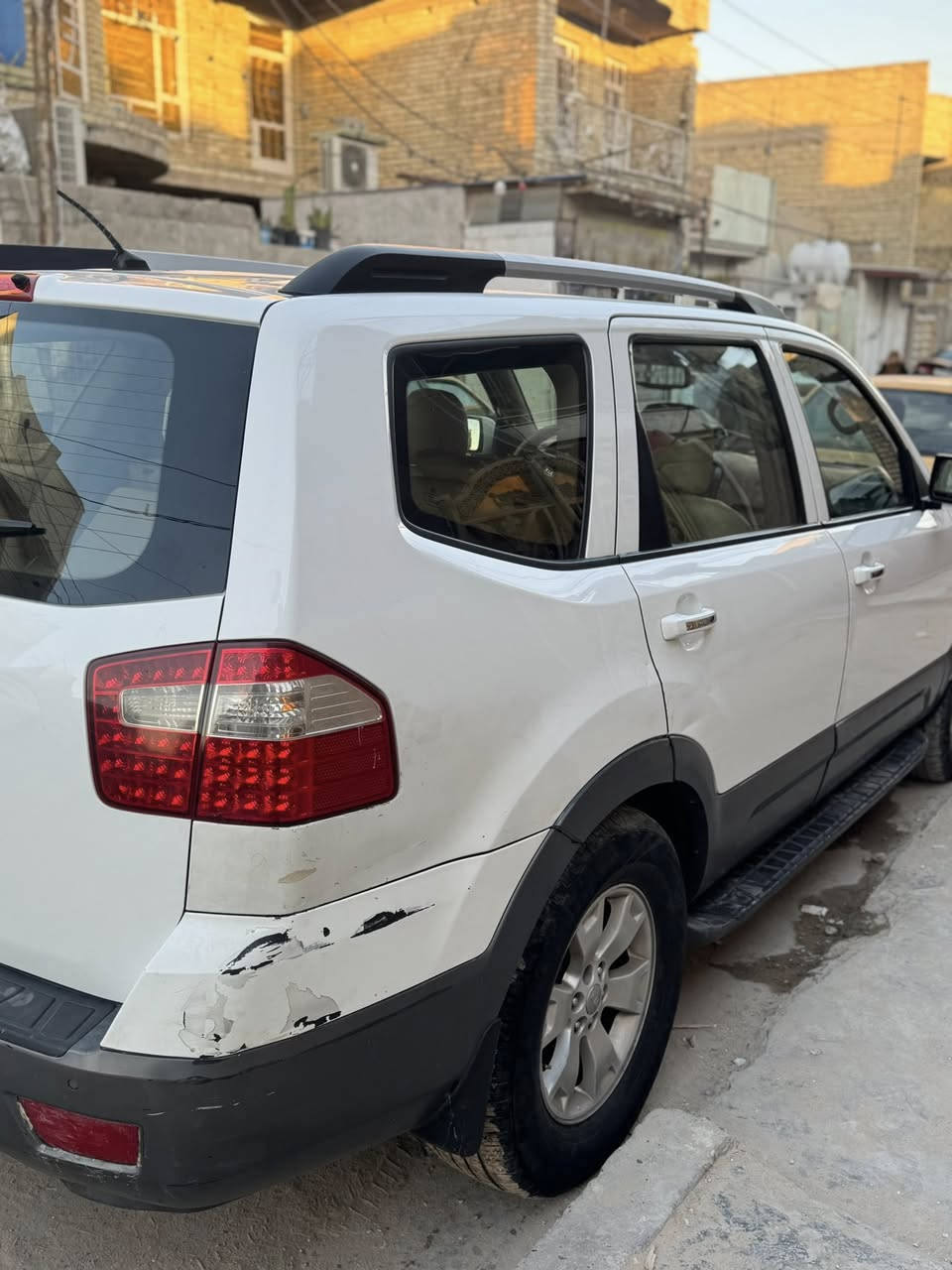 سلام عليكم
موهافي (2010) خليجي فول مواصفات (1/1)
(بيه شبر بارد بلجاملغ الخلفي الايمن)
(رقم بغداد الدولي باسمي تحويل ثاني يوم )
السعر (125)وبيه مجال بسيط
مكاني بغداد حي اؤر 
***********
