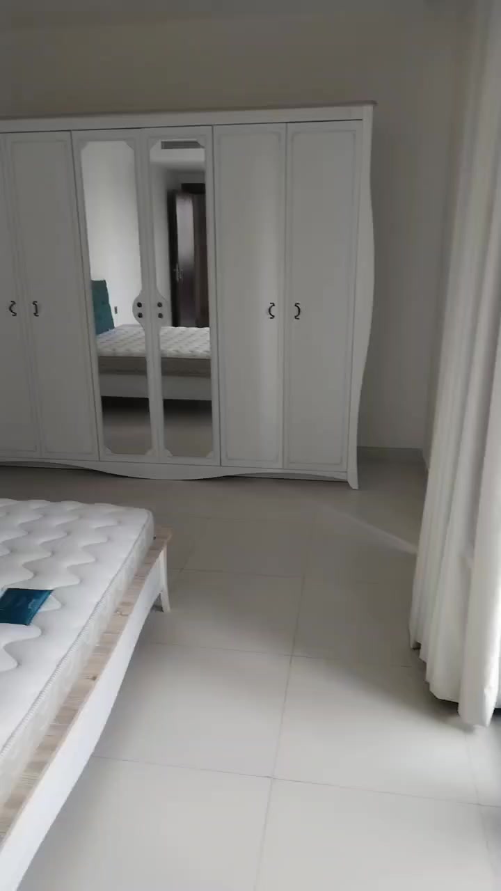 غرف نوم جدد للبيع وميز طعام سعر الغرفه٥٠٠. بشرط شخط مابيه ميز طعام ب١٠٠


**إذا كنت صاحب هذا الإعلان وتريد حذفه لأي سبب، رجاءا أرسل رسالة إلى الدعم الفني**