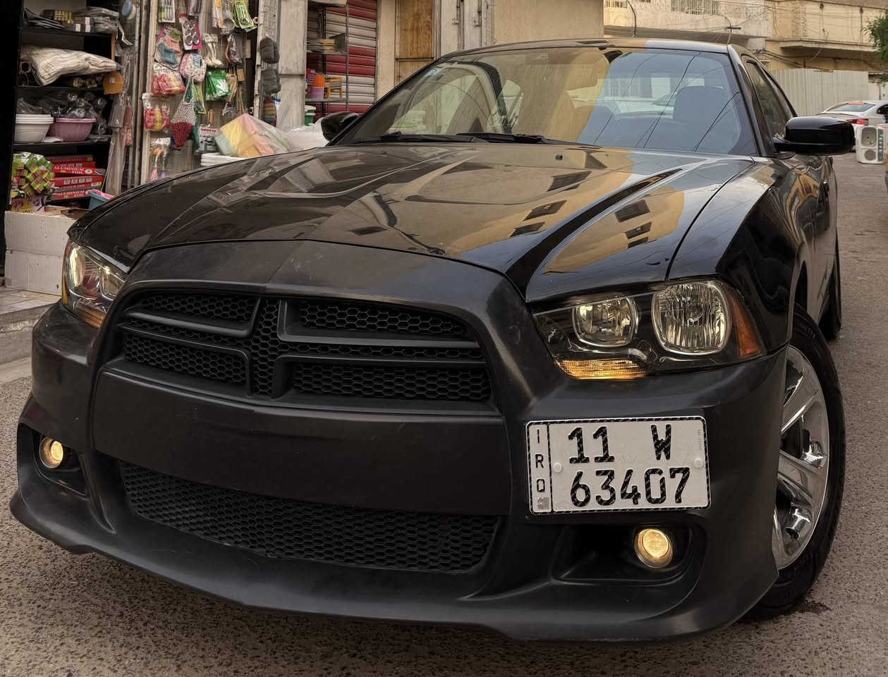 جارجر موديل
2013
وارد حادثه جاملغ وباب 
وهنا بيه جاملغ خلفي 
السونار مرفق مع الصور 
محرك ٣٦٠٠ تبريد قطعتين
شاشه كبيره كشنات جلد
تحكم كهربائي الكشنات الاماميه
خزن ميموري هزه جديده لوحات جدد
العنوان بغداد السعر 143$ ورقه 
***********📲
