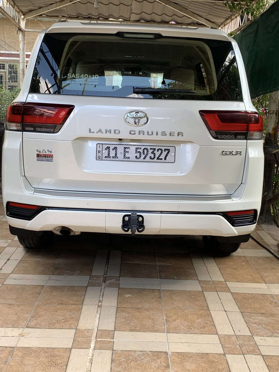 للبيع او مراوس حسب القناعه لاندكروز شركه ساز موديل ٢٤ ام الضمان سيارة كفالة عامة ماشيه ٨٠٠٠ فقط الاستفسار ***********
