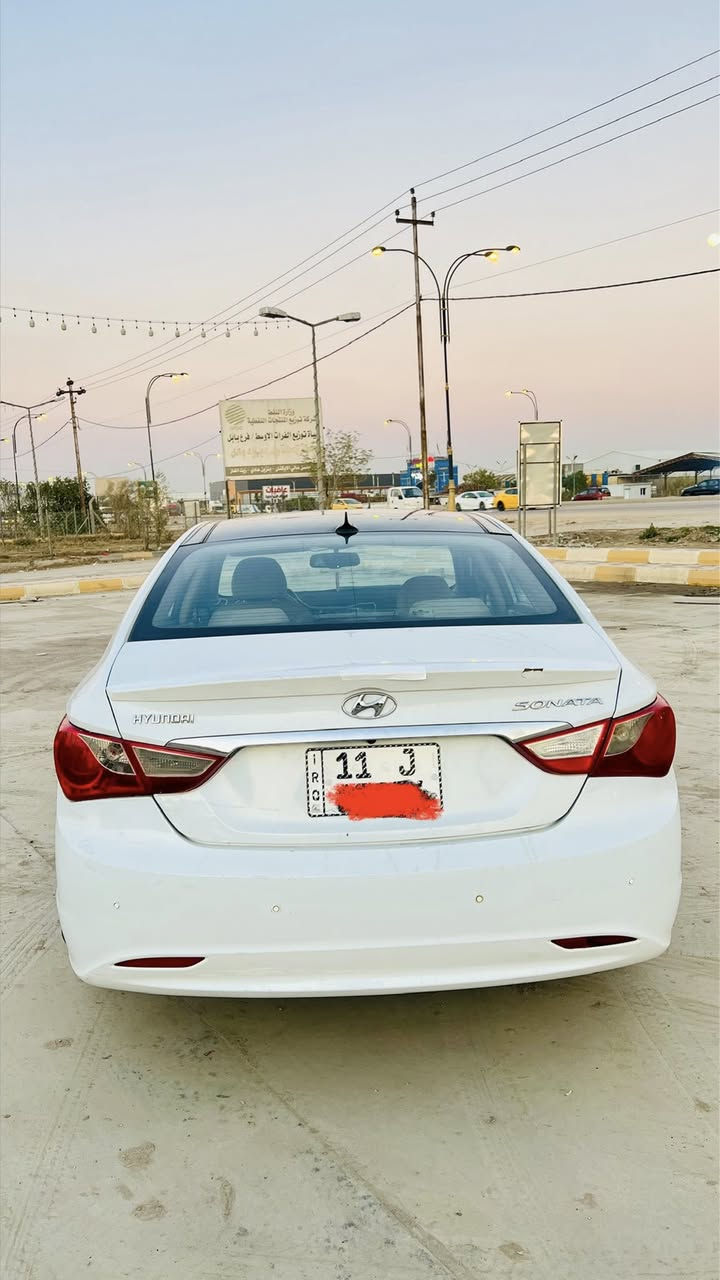 سوناته خليجيه 2011 مكفوله من صبغ و تبديل رقم بغداد بسمي بنورامه مكينه ٢٤٠٠
قطعتين تبريد سعر 122 مكانه الحله ***********
