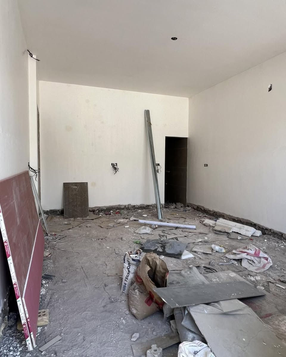 بسم لله ماشاء لله🏠🔥
بيت 150 متر للبيع 

الواجهه 6 متر 
النزال 25 متر

ملك طابو صرف 🏠 

بناء حديث تسليم مفتاح كامل 
بموقع مميز على شارع عريض 15 متر ⚡️

يحتوي على استقبال وحمام ضيوف ومطبخ وهول داخلي و4 غرف نوم وصحيات عدد 4 وبيتونه وسطحين 

العنوان :: حي الجهاد :: ديوان المخابرات :: خلف شارع 60 وقرب الشارع العام

السعر والاستفسار الاتصال *********** مكتب الشهم للعقار📞📞🏠يوجد واتساب بل الرقم 
 #واتساب
