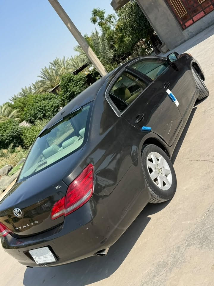 أفلون 2009 اسود
رقم بغداد تحويل ثاني يوم وارد امريكي 
مصبوغ حزام، ملاحظة ( نص مواصفات)
ماشي 200 الف سيارة كاملة 
مكان بابل جبلة 
للأستفسار 
***********
