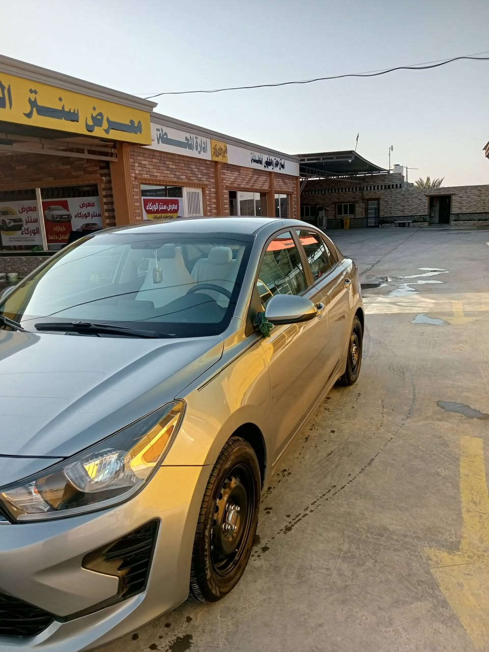 سلام عليكم سياره لل بيع 23 ريو سعر 120 وبيه مجال اضربه چوملغ وبنيد النتصال ‏‪***********‬‏
