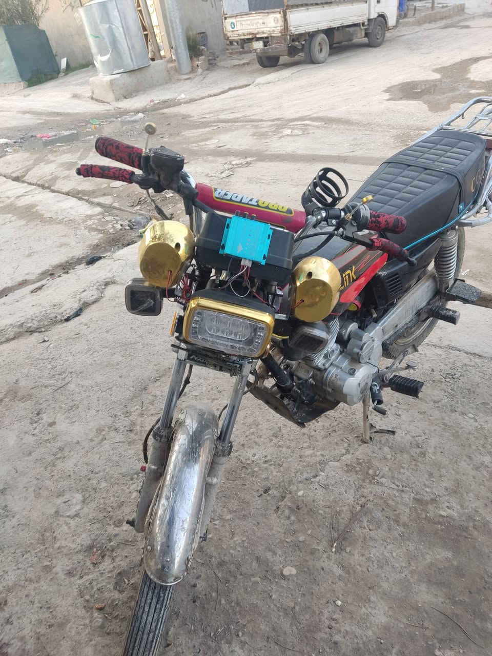 دراجه للبيع سونك 23كله شقال شرط كهربائيات شرط 400


**إذا كنت صاحب هذا الإعلان وتريد حذفه لأي سبب، رجاءا أرسل رسالة إلى الدعم الفني**