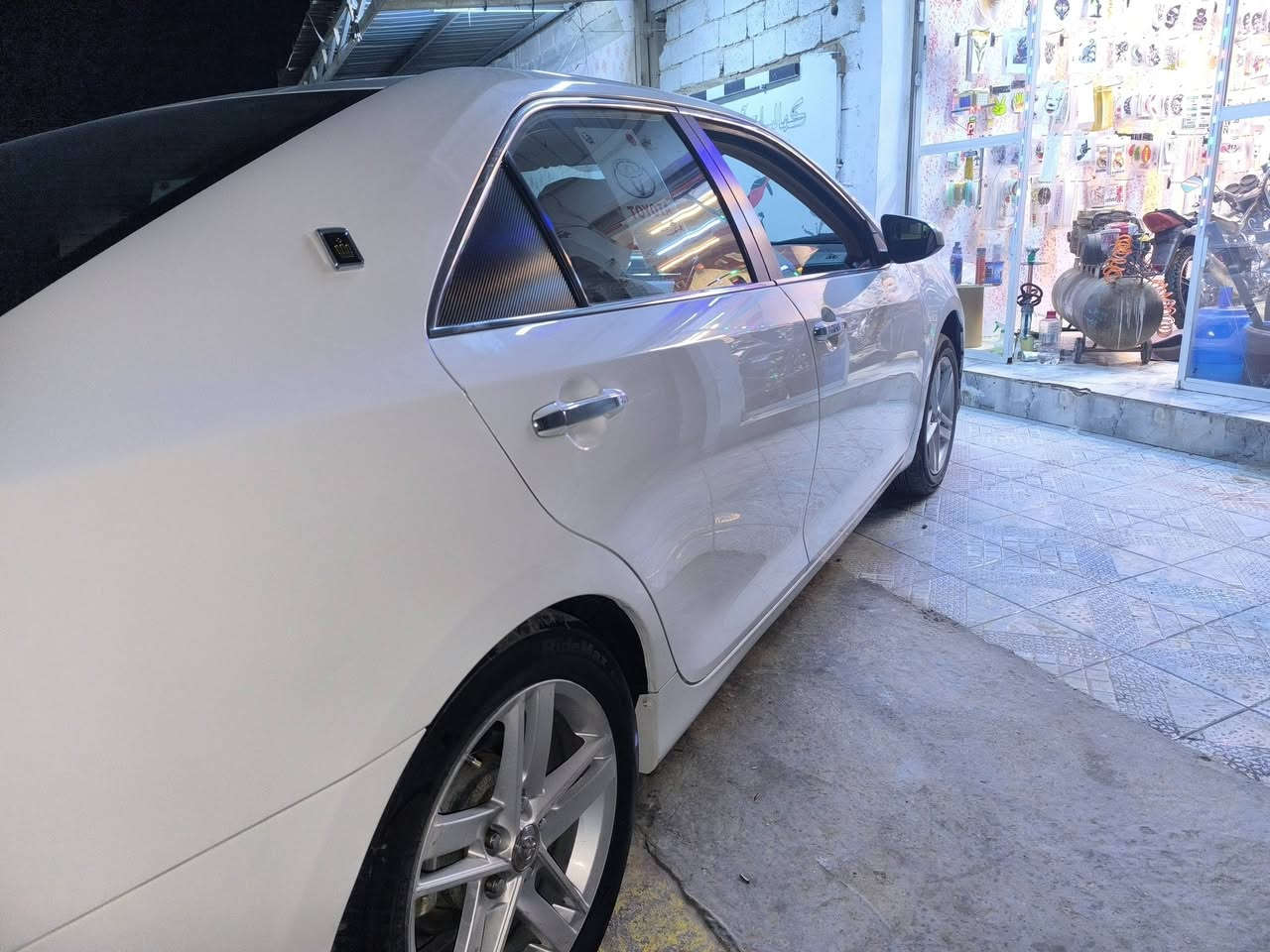 ياألله
سياره كامري موديل 2013 خليجي ابيض مكفوله رقم اربيل تحويل مباشر سياره جديده بمعنى الكلمه كفاله كير محرك تدفئة تبريد ع وضع الشركه ماشيه 160 حقيقي السعر 145 ترهم مراوس حسب القناعه ***********
