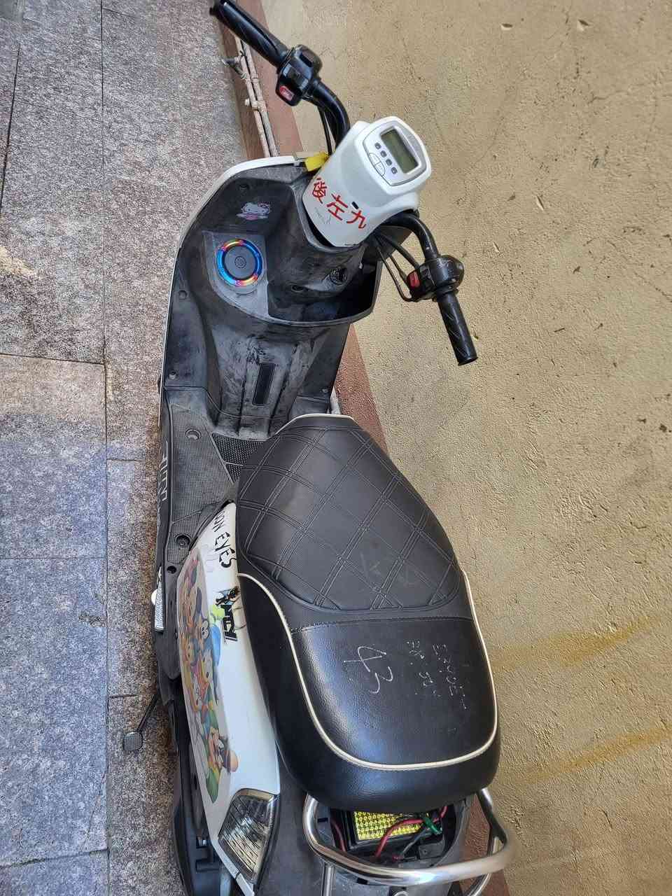 ماكس بوليس نوزل ياباني سرعته 120 مكينه ما مفتوحه نهائيا كهربائيات كله شغاله نكره سلف السعر ٤٥٠ الف مكاني بغداد حي العامل ***********
