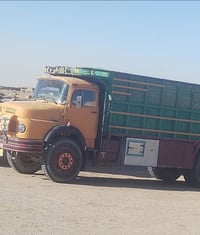 لوري • اقجم • موديل 1983