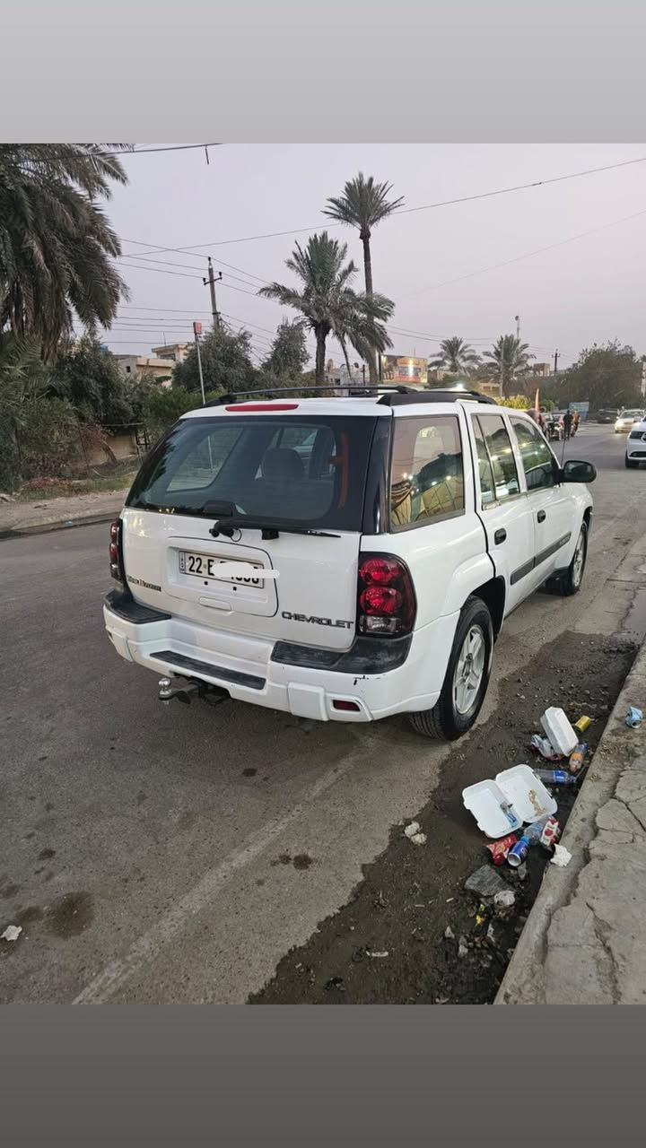 سلام عليكم
بلايزر 2003 خليجية
اربيل دولي بأسمي
ماشية 153 حقيقي

كلش حلوه ومابيها نقوصات
مسويلها ادامه
فيت بم + فلتر بانزين +بلكات اصليه+ تنظيف النوزلات + حساس في في تي جديد وكاله + كلج مروحه اصلي
تايراتها مصار فتره من بدلتها كلش نضاف
باتريها جديد شديته نوعيته كلش زينه
صدرها كلش لوز وطستها زيرو
ماعندي فيش وتحويرات
السيارة بلادية
مكينة بلادية 6 سلندر
السعر 82 ورقة
مكاني بغداد / شارع المغرب
***********
