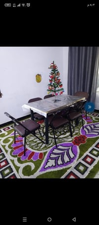 طاولة جديدة • ٦كراسي • نظيف