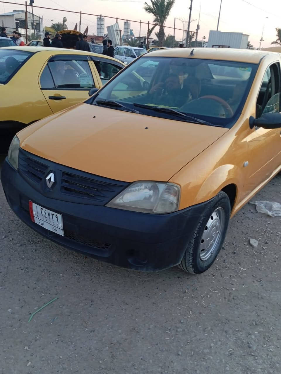 السلام عليكم
للبيع رينو لوكان
موديل ٢٠٠٩
سياره جاهزه خير من الله
كير مكينه حداديه كهربائيات كوله شغال
تبريد شغال تتفه شغاله
سياره كفاله لا صبغ ولا تبديل ولا بارد عل وضع الشركه
ما مشتغله تكسي قليل كلش
رقم بابل بسمنه سنويه لل ٢٠٢٧
   هيئه وغرامات مصفره
        ((  السعر 38))
وبيها مجال قليل تعال شوف السياره وتدلل
***********
