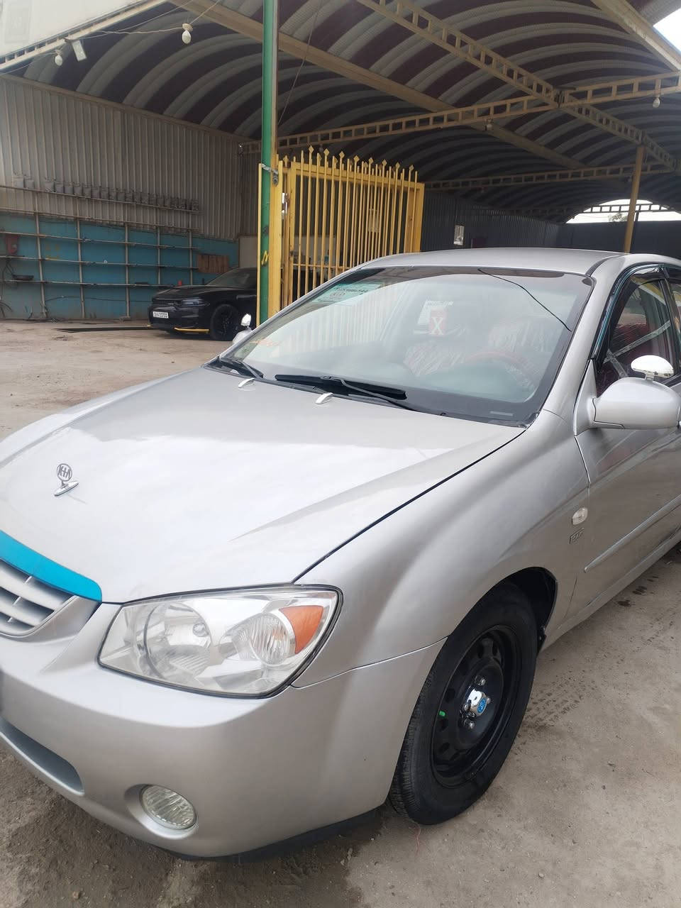 سلام كيا سيراتو موديل ٢٠٠٦ مكينه ١٦٠٠وؤ مصبوغه عام صبغ درجه أوله رقم نجف انكليزي سنويه الي ٢٩ بسم جاري اكاتبك ويه المالك والمالك يريد مداور بيه ضربه بل صندوك بدون تكم سياره جاهزه تبريد كهربائيات مكينه وكيره مكفولات تخم تاير باتري جديد حداديه جديده سياره متعوب عليه هواي مال جناي اقتصاديه بصرف البانزين رايده ٦٢ وبيه مجال للشراي مكاني بابل القاسم ***********
