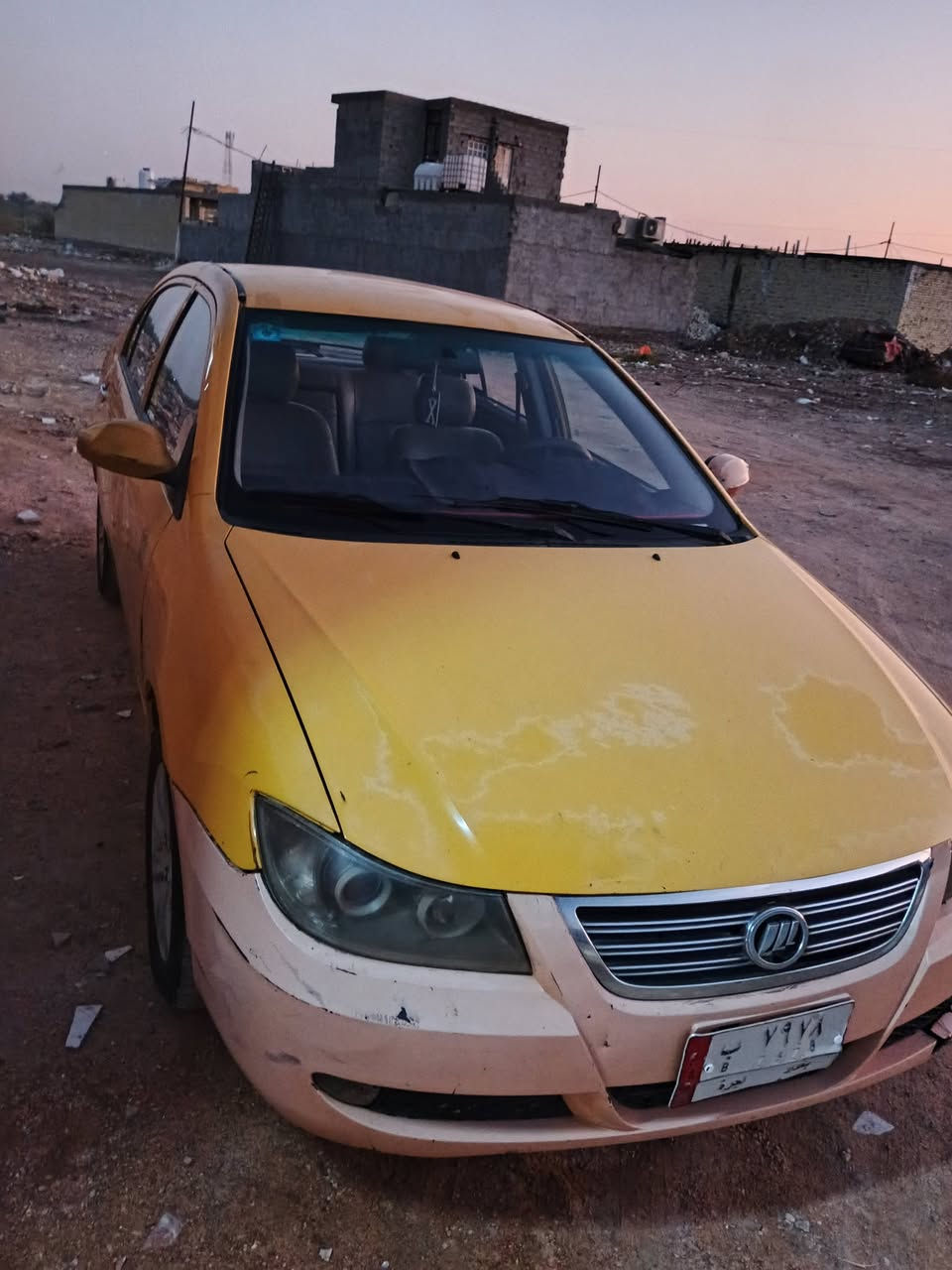 ليفان 620 2011جاهزة ماعدا التبريد عاطل هزة جديده عليها هيئة 950ورة المشتري شرط التحويل السعر 20الاتصال ***********مكلف بلنشر بغداد البياع
