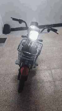 07777552497 رقم اسيا ماطور للبيع حجمه 14 استراحه ماله 20 اربع بطاريات ...