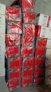 وبركاته  لدات سقوف ثانويه 3واط و6واط الناس اللي على باب الله متوفر جمل...