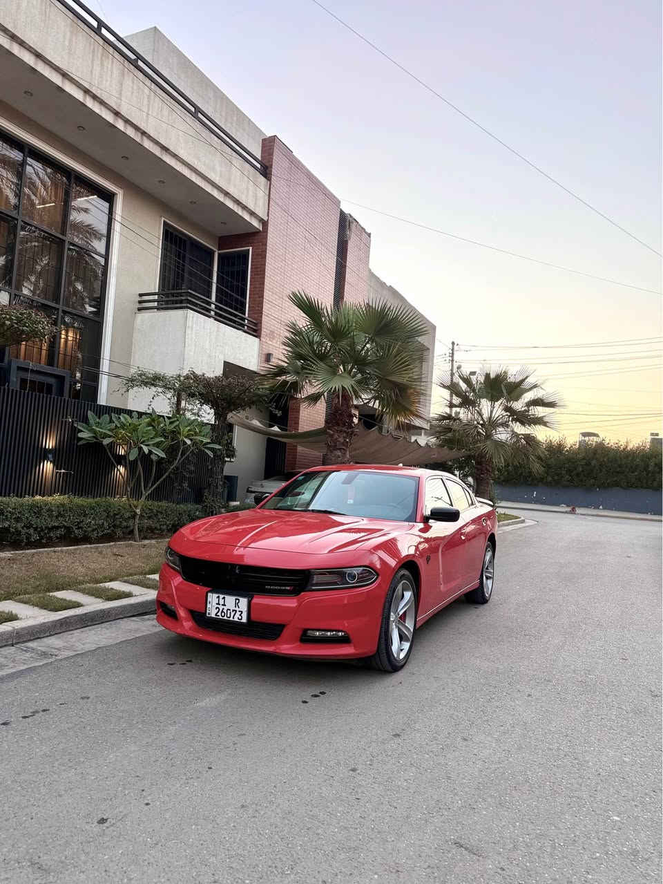 للبيع جارجر  2018  وارد أمريكي حادثة طخاط 
بسيطة بدون ايرباك صور الحادث 
والسونار مرفقة مع الصور 
محرك كير حجر بيئة صدر كله كفالة 
لون مميز برتقالي 🍊
محرك V6 3600
ماشية ١٠٠ ML
كشنات جلد 
كشنات تدفئة   
نظام الخرائط (GPS).
المصابيح الأمامية LED. 
مانع انزلاق 
شاشة كبيرة  
كاميرا دوارة 
بجم كله زنون 
ويل كب ٢٠  
نظام كروس تحديد السرعة
حساس ظغط الاطارات
فول تحكم استيرن 
السيارة جديدة جدا وبدون أي نقص ادامة كاملة 
_____________________
العنوان : بغداد /الكرخ   
السعر :  ١٩٧ $  وبيه مجال 
رقم الهاتف : *********** /*********** بغداد, العراق
