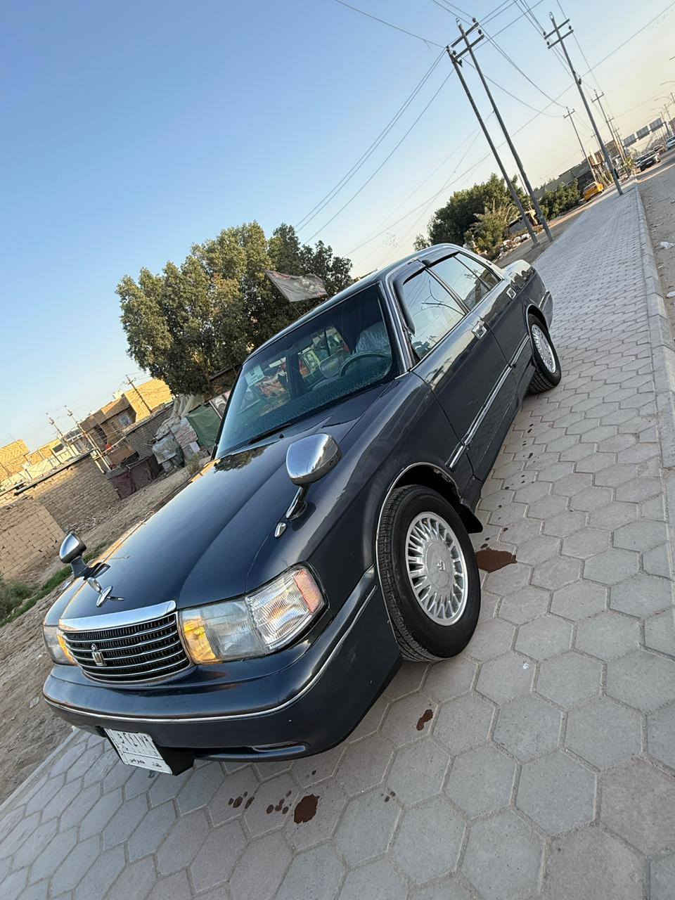 سلام عليكم ،***********
تويوتا كراون 1995 رقم بغداد
ارنب جنازي فنر بلاد اصل طويله
مكفولة كص ونقل جثه وعيب شرعي 
مكفولة ضربه وخياس وتبديل 
مصبوغ جماليه فقط بدون معجون
مكينه وكير 3000في في تي جدد
حداده جديده طخم تأير جدد
دواخل جديده كارتون كشنات كهربائيه
سياره جاهزه من كل شي 
السعر 72وبي مجال قليل حق الجيه 
عنوان ناصريه ***********(مكلف بنشرها)
