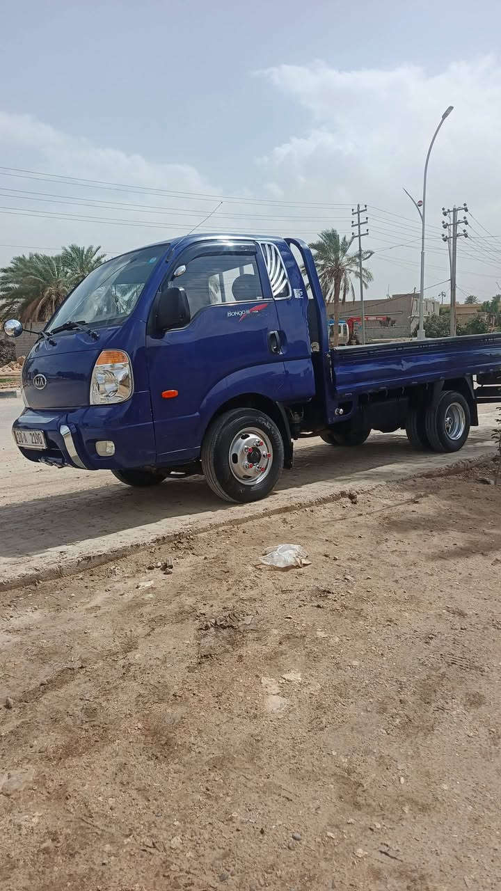 سلام عليكم كيه فحل مسكر سبلاين اصل موديل 10 سياره كفاله عامه  من صبغ من ضربه مكينه كير شاصي رقم شاصي 
سنويه 30 رقم بابل تخم تاير سياره جديد 
***********
