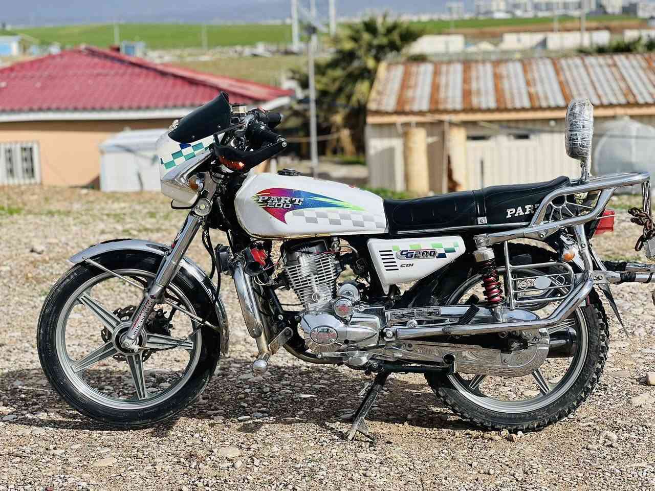 ماطور بارت  200 موديل2019 السعر 700 بي مجال بسيط منفيس. اصلي


**إذا كنت صاحب هذا الإعلان وتريد حذفه لأي سبب، رجاءا أرسل رسالة إلى الدعم الفني**