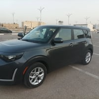 كيا صول 24 تحكم  استيرن  وظعيتين قيادة نورمال وسبورت  رادار امامي جانب...