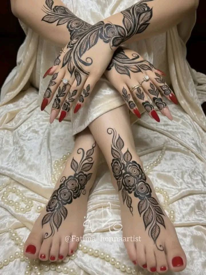 توفرت الان جديد  🥰 احجزي قبل العيد 🙂
عصارة حنة +  طبعات نقش حنة الاصليه
نقشات والوان حنه تخبل 
ماتروح بسهوله لا ماء ولا اي شي ثابته الاصليه
عصاره حنه + طبعات كارت وشم السعر 5 الف
متوفر توصيل لجميع المحافظات 
حجز اوستفسار مراسله الصفحه  👇🚚


**إذا كنت صاحب هذا الإعلان وتريد حذفه لأي سبب، رجاءا أرسل رسالة إلى الدعم الفني**