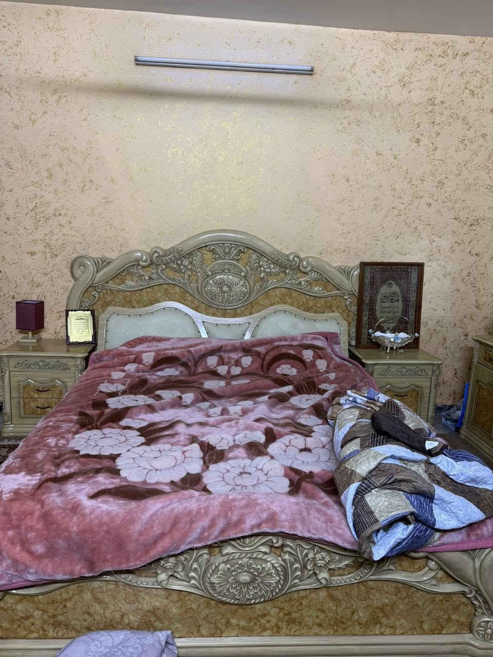 سلام عليكم
غرفة نوم مستخدمة للبيع 
سبع قطع 
ضرر بسيط فقط في مجرات الكنتور وتتصلح
السعر400الف وبي مجال


**إذا كنت صاحب هذا الإعلان وتريد حذفه لأي سبب، رجاءا أرسل رسالة إلى الدعم الفني**