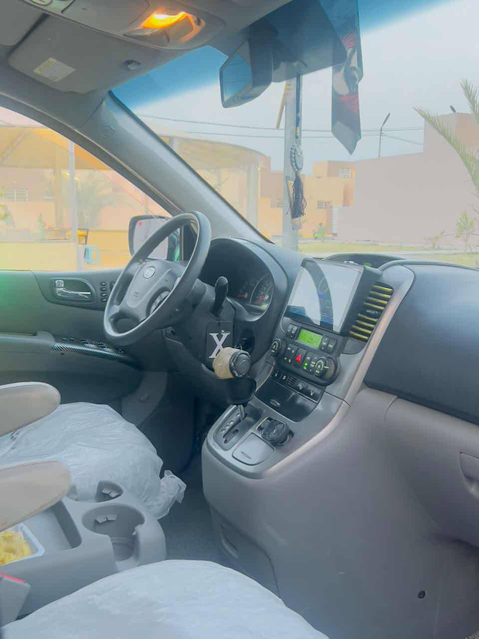 السلام عليكم للبيع او مراوس اعيد النشر بسبب الوعود الكاذبه 
سيدونا 2010 فول مواصفات رقم بغداد بسمي مصبوغه حزام حادثه جاملغ خلفي فتحه سقف جنطه كهربائيه بيبان كهربائيه كراسي كهربائيه محرك 3800 شاشه  سياره حلوه وجديده مكان الشوملي السعر 135 وبيه مجال الاستفسار على الرقم ***********/. ***********
